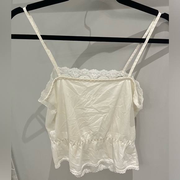 ADORABLE white lace slip tank - Picture 6 of 6